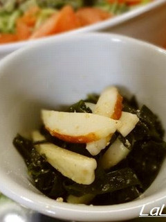 A picture of Super Easy Korean-Style Wakame & Kamaboko in Vinegar Dressing.