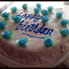 A picture of AMIEs MERINGUE Frosting.