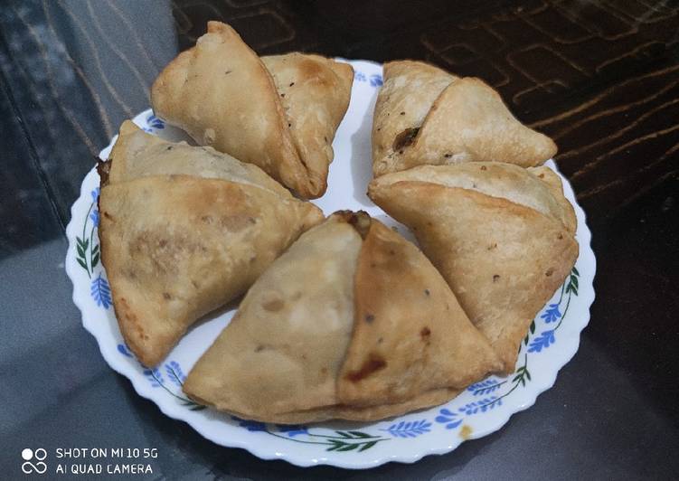 Recipe of Appetizing Samosa | Simple Recipe For Two