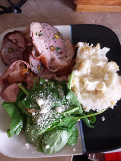 A picture of Stuffed chicken legs..