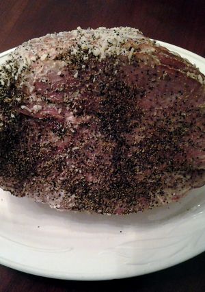 A picture of Pepper Parmesan Crusted Baked Ham.