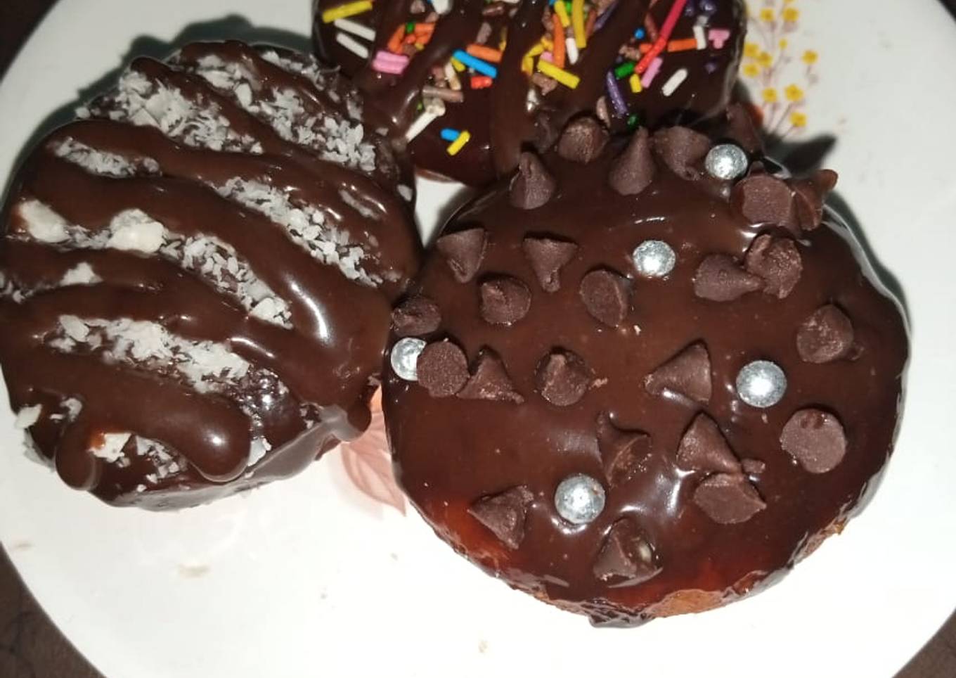 🍩Sprinkle Chocolate Doughnuts🍩