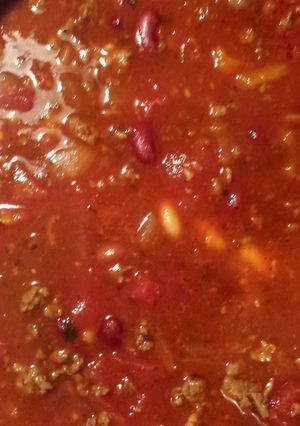 A picture of Ron's chili surpreme.