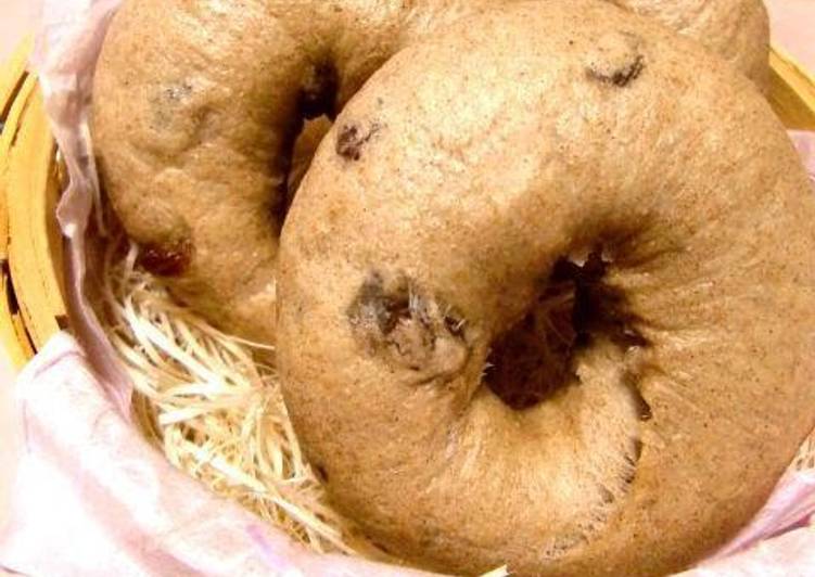 Recipe of Homemade Chewy Cinnamon Raisin Bagel