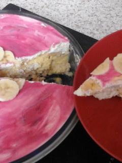 A picture of My Doughnana and Custard Cream Dessert 😀😉.
