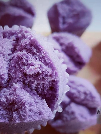 Cara Gampang Membuat Resep Bolu kukus ubi ungu yang  Bikin Ketagihan Anti Ribet, Menggugah Selera