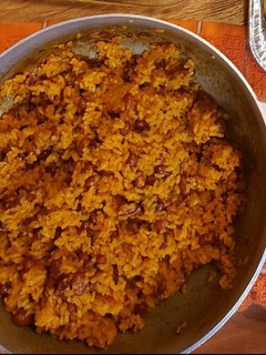 A picture of Rice & beans.