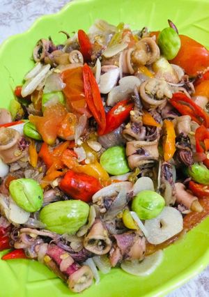 Foto resep Cumi asin masak Bawang Petai