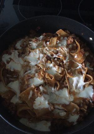 A picture of Easy Lasagna.