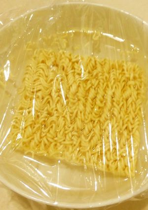 A picture of Microwave Instant Ramen.