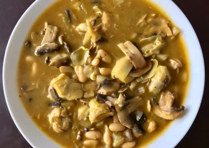 Manera fácil Preparar  Sopa de alcachofas, champiñones y alubias