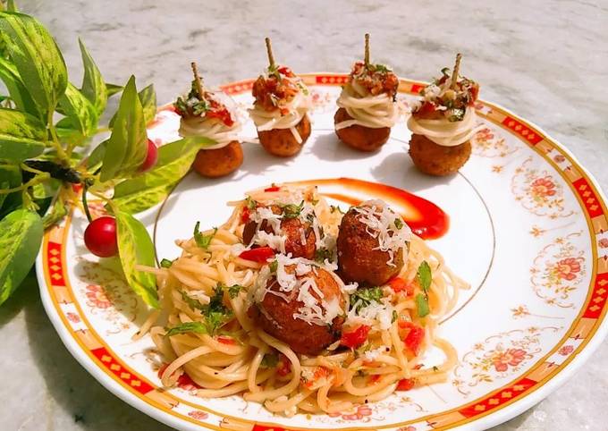 Veg Meatballs with Spaghetti