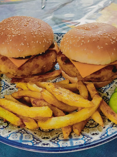 A picture of Potato Filled Chicken Cheese Burger.