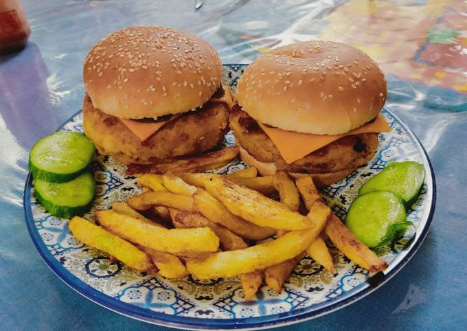 Potato Filled Chicken Cheese Burger