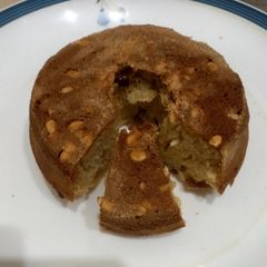 A picture of Diet dry fruit cake 🧀🧀.