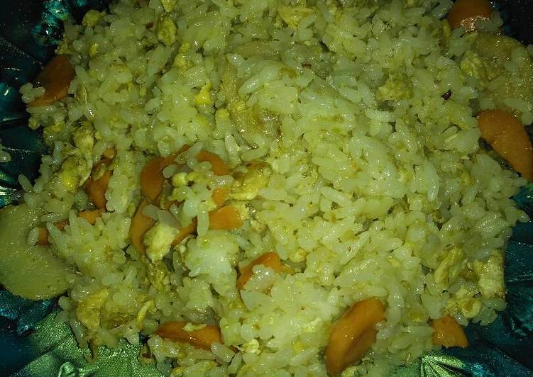 Proses meracik Nasi goreng ijo cabe rawit yang Bisa Manjain Lidah