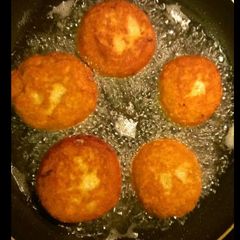 Lemon Cilantro Salmon Patties A picture of Lemon Cilantro Salmon Patties.