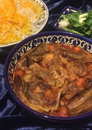 عکسی از دستور خورشت بادمجان با گوجه گيلاسي