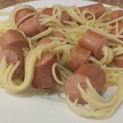 A picture of Spaghetti Dogs.