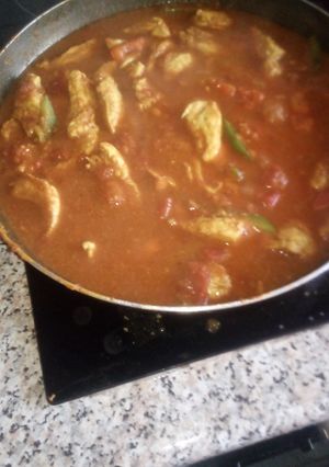 A picture of Chicken Madras.