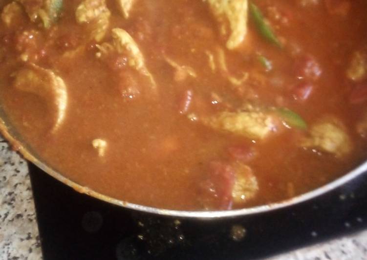 How to Make Super Quick Homemade Chicken Madras