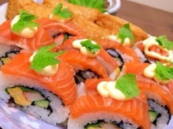Easy Steps to Make|Recipe} Salmon California Rolls Anti-Fail