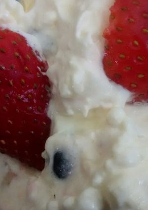 A picture of Lemon Blueberry Cloud.