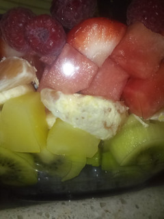 A picture of Momma's rainbow fruit salad.