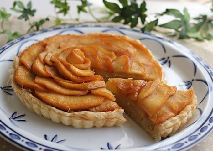 Caramelized Apple and Sweet Potato Pie