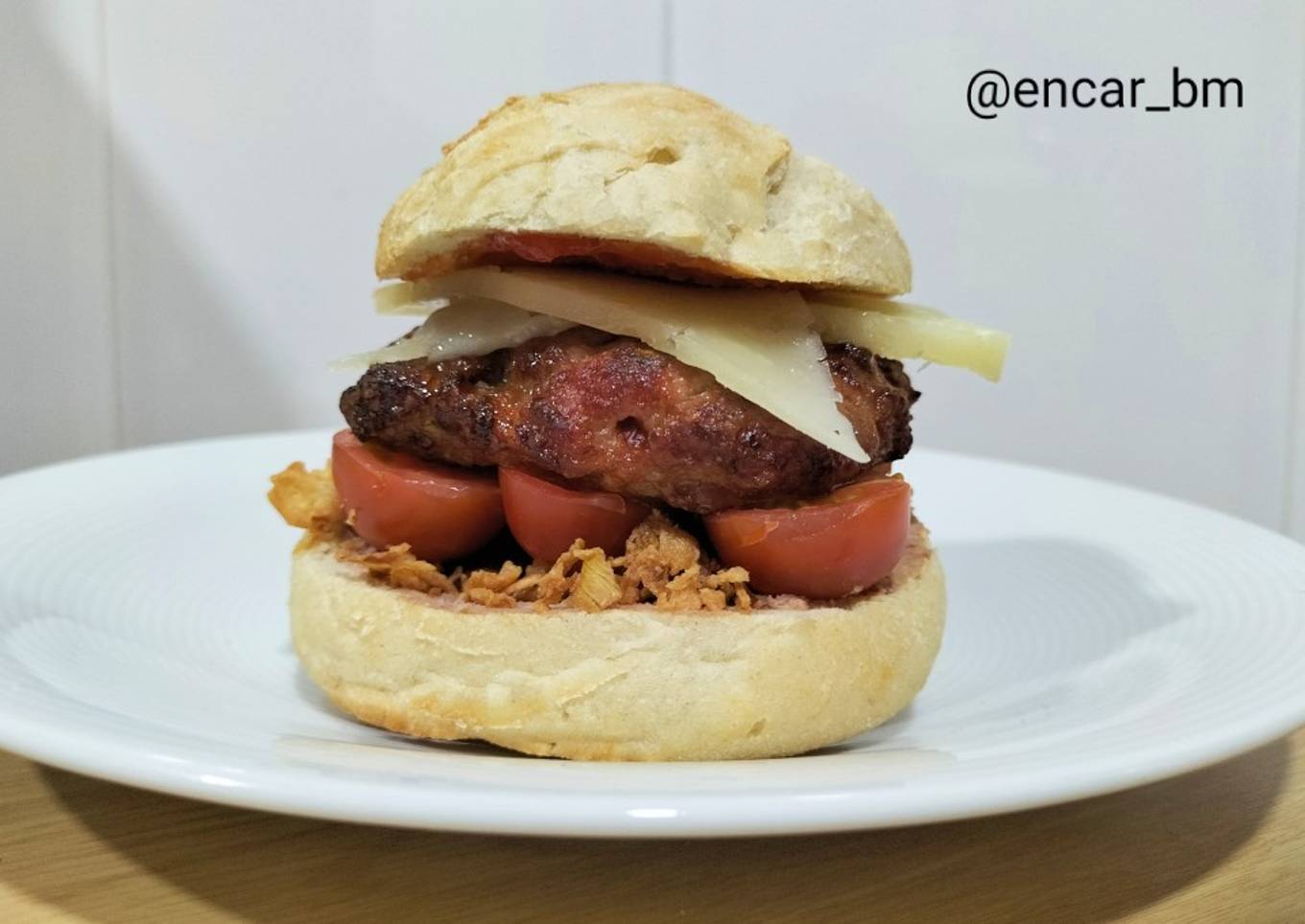 Hamburguesa especial de carne criollo en airfryer