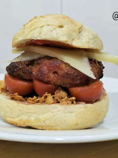 Una foto de Hamburguesa casera de carne criollo en airfryer