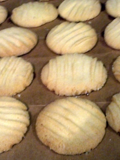 A picture of Grandma's Butter Cookies.