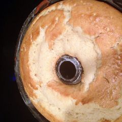 A picture of Easy Pound cake.