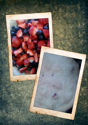 A picture of Strawberry Wine Mixed Berry Pie.
