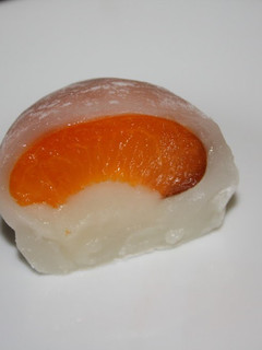 A picture of Original Apricot Daifuku.