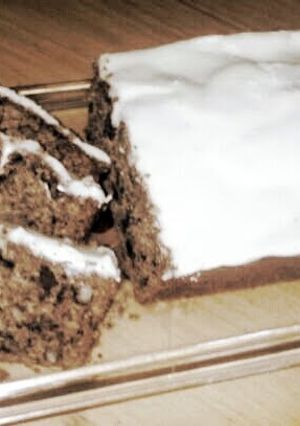 A picture of Sig's Banana Cream Cheese Frosting.