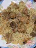 Menudos (no se tiran) de pollo encebollados con arroz