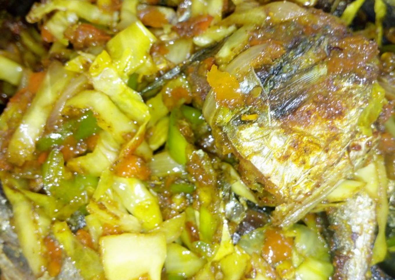 Fried fish with veggies