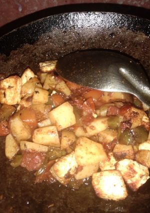 मिक्स वेज सब्जी (mix veg sabzi recipe in Hindi) रेसिपी मुख्य फोटो