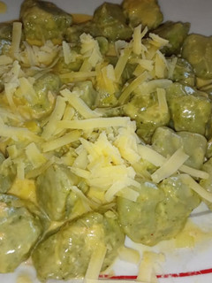 Una foto de Ñoquis de Brócoli-