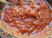 Una foto de salsa habanero jitomate