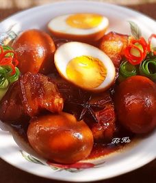 thịt kho trứng