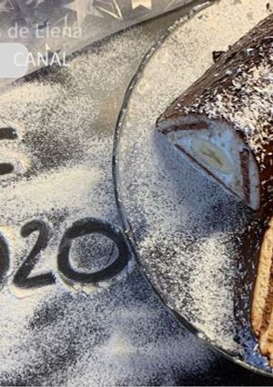 Una foto de Tarta de Galletas con Plátano I Sin horno