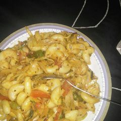 A picture of Macaroni.
