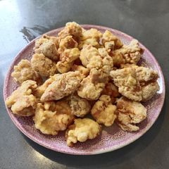 A picture of Fried Chicken Bits.