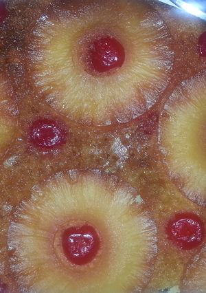 A picture of Pineapple upside 👇 cake.