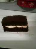 Suzy Q Cakes with Cream Filling
