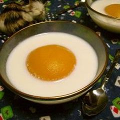 Sunny-Side Up Jello A picture of Sunny-Side Up Jello.