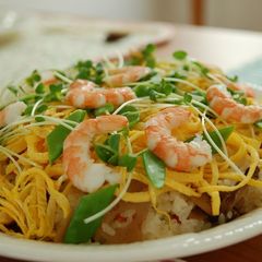 A picture of Quick and Easy Authentic Chirashi Sushi.