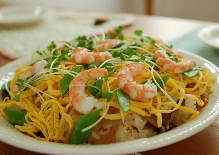 Quick and Easy Authentic Chirashi Sushi